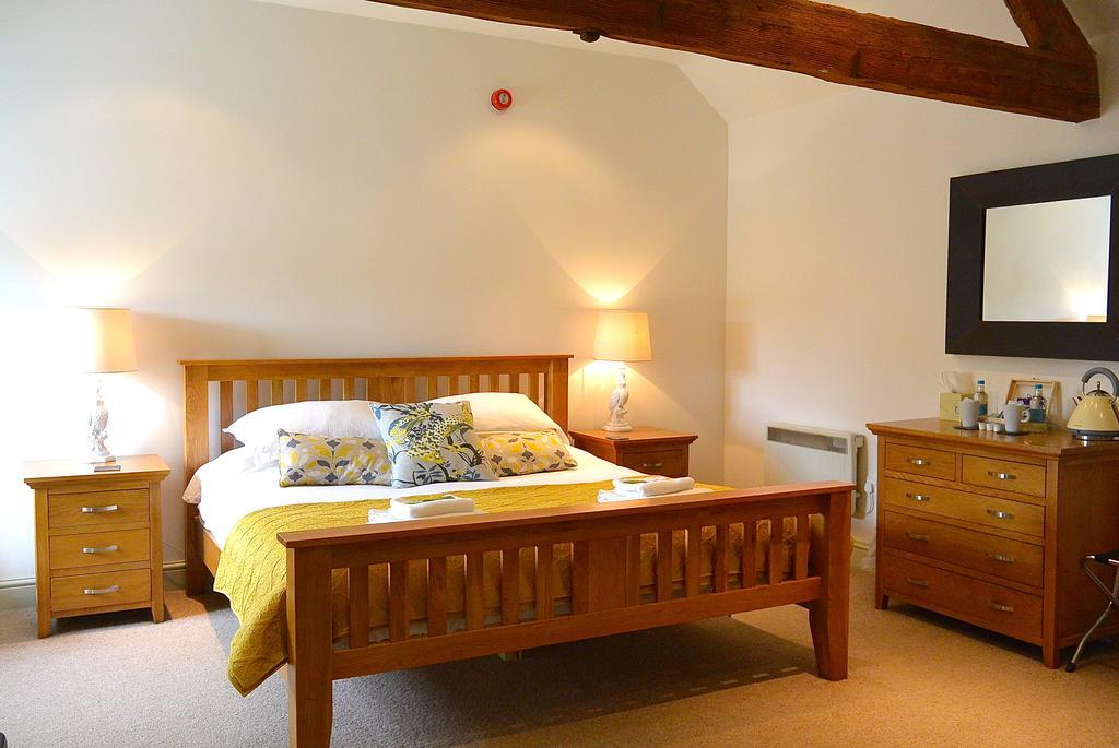 Coach & Horses Hotel Bourton-on-the-Water Стая снимка